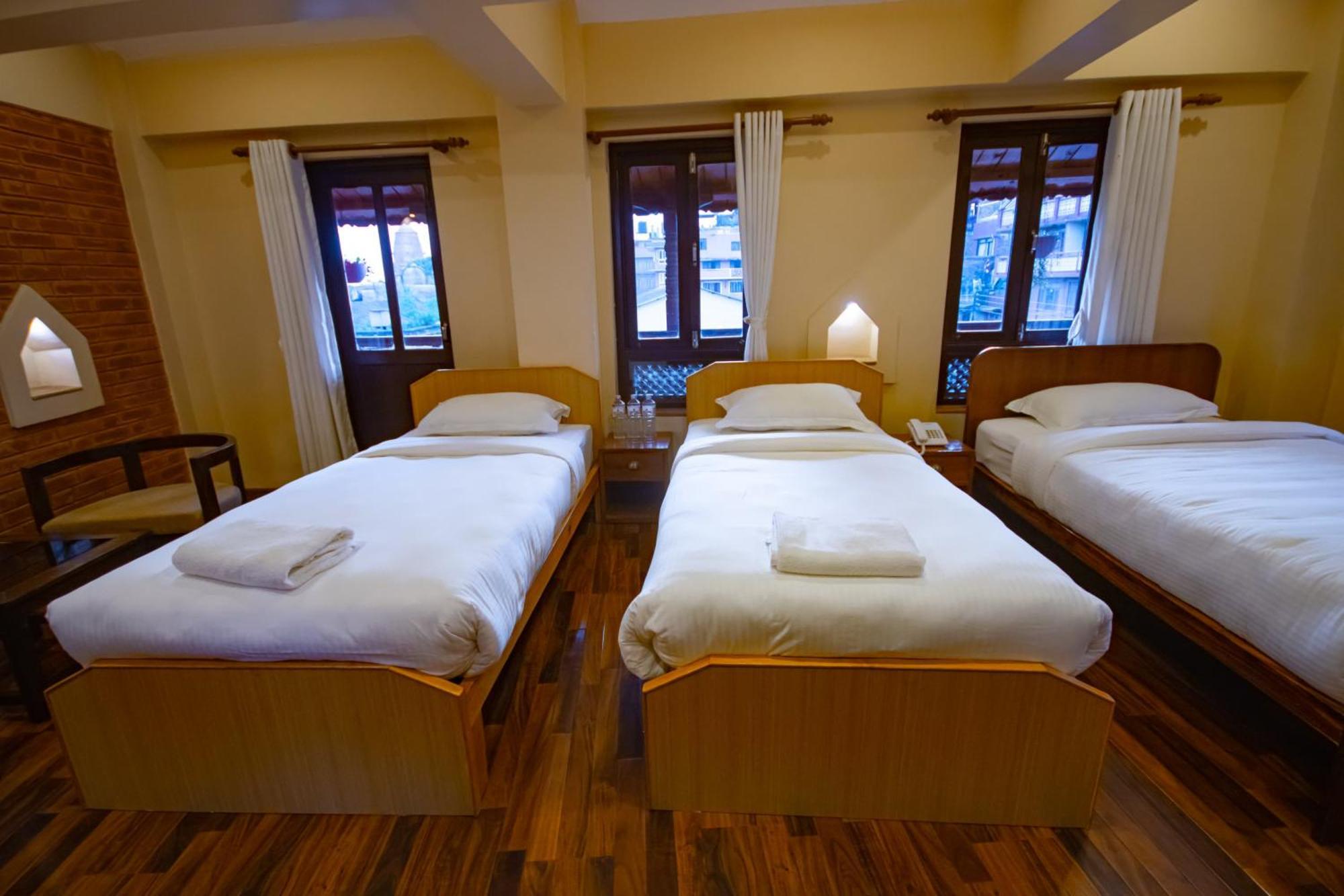 Hotel Sweet Home Bhatgoan Exterior foto