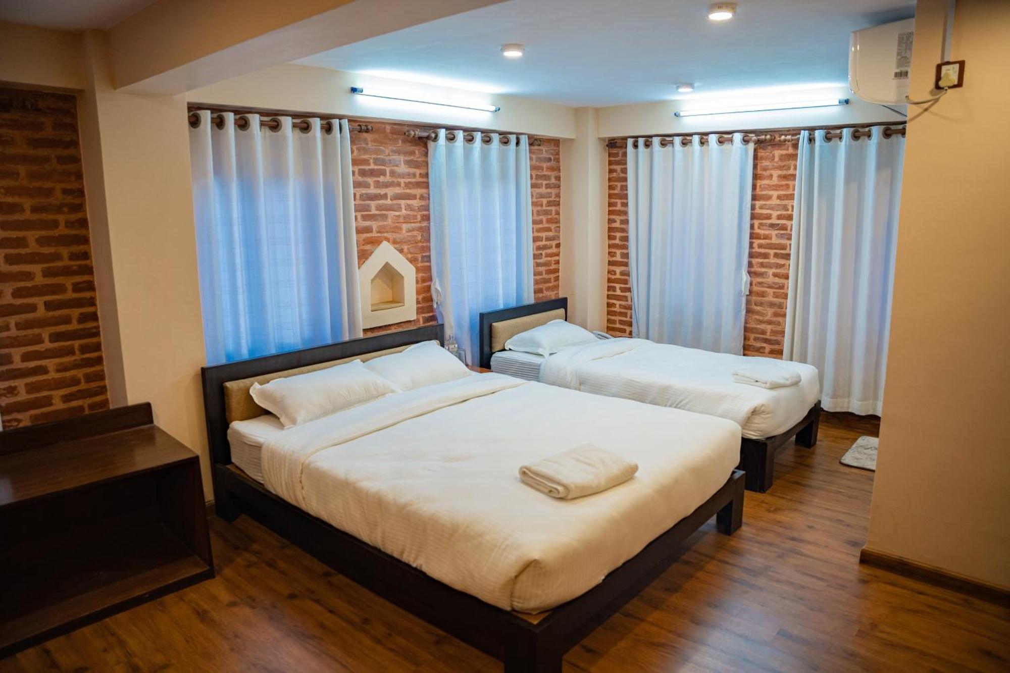 Hotel Sweet Home Bhatgoan Exterior foto