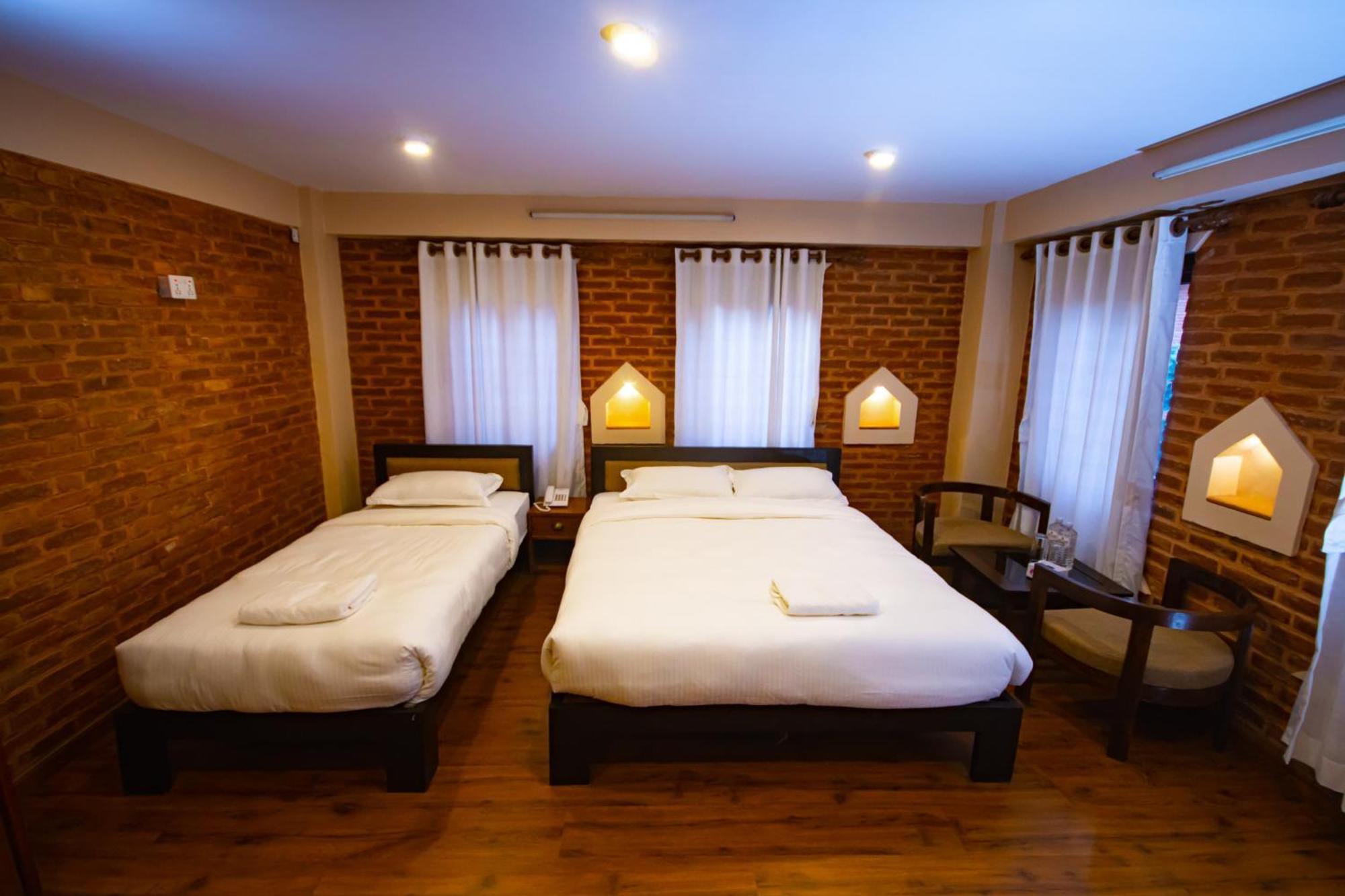 Hotel Sweet Home Bhatgoan Exterior foto